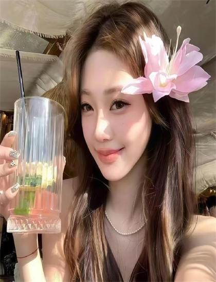 巨爆中文字幕巨爆乳爆乳_強開小婷嫩苞又嫩又緊視頻韓國